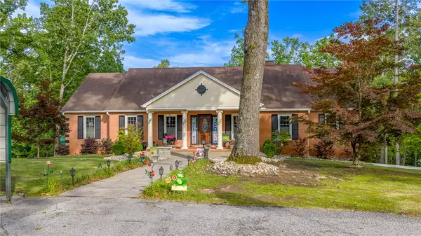 104 Knollwood Drive, Seneca, SC 29672