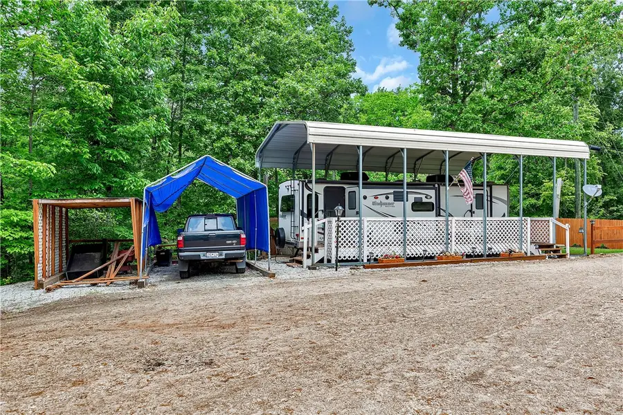 110 Lakeshore Lane, Seneca, SC 29678 - #3