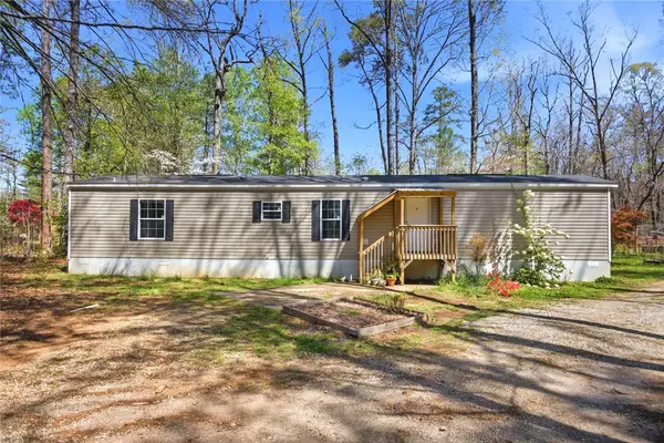 289 Bauknight Road, Mountain  Rest, SC 29664