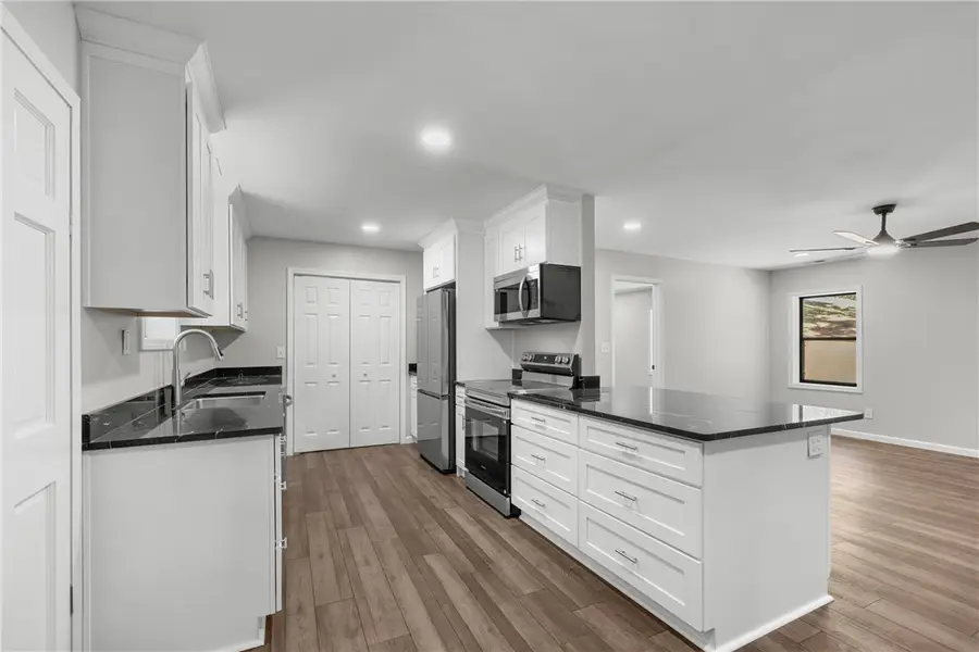 629 Laurel Drive, Westminster, SC 29693 - #3