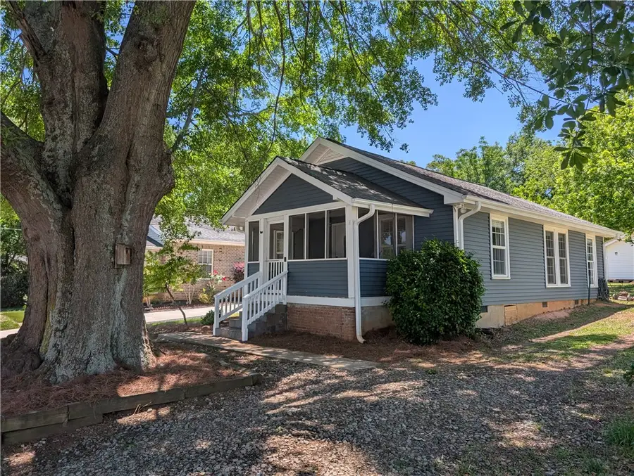 143 Cumberland Avenue, Easley, SC 29640 - #2