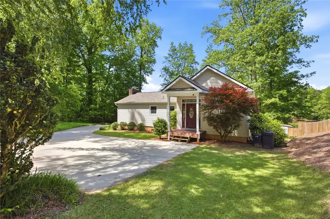 633 N Lake Drive, Salem, SC 29676 - #1