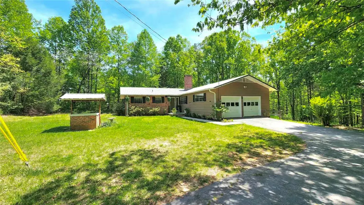 380 Honeysuckle Drive, Mountain Rest, SC 29664 - #1