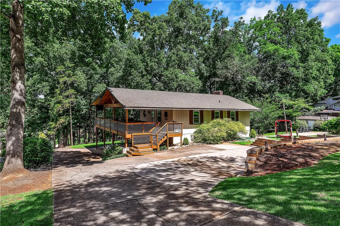 107 J Moore Avenue, Townville, SC 29689 - #1