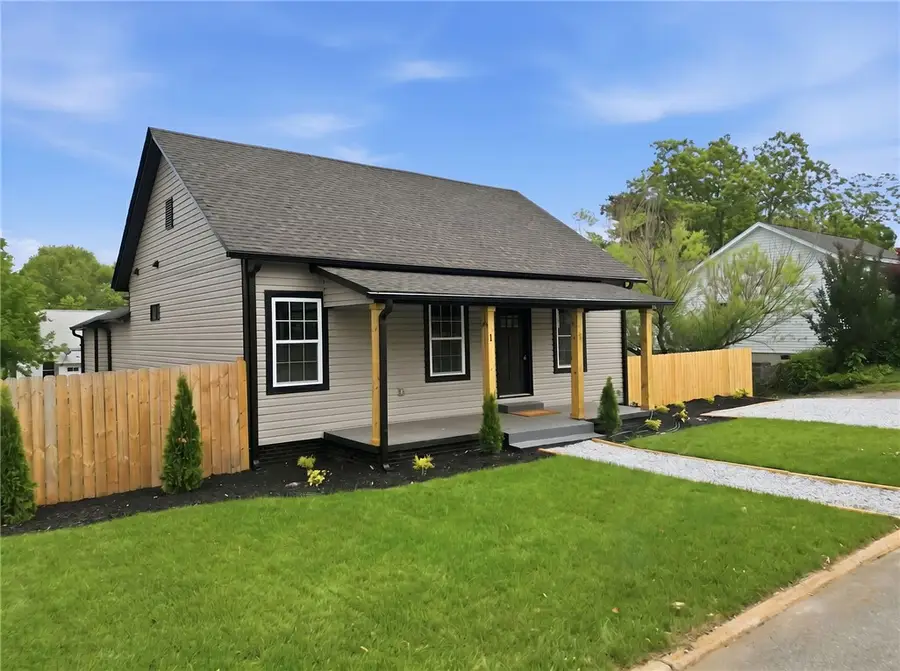 1 E 5th Street, Greenville, SC 29611 - #3