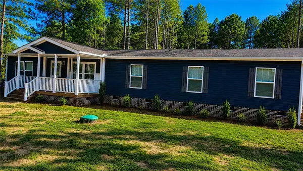 106 Foxcroft Dr Drive, Greenwood, SC 29646