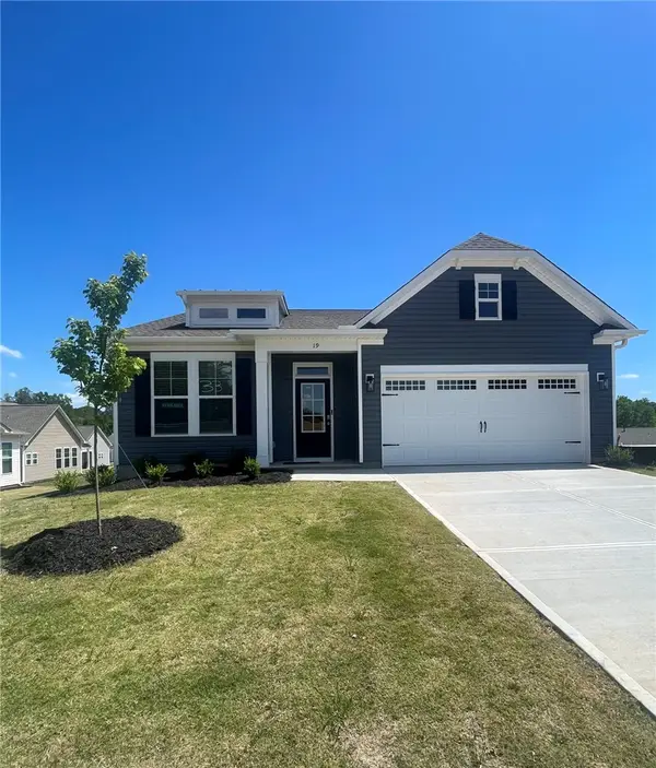 19 Halsey Street, Central, SC 29630