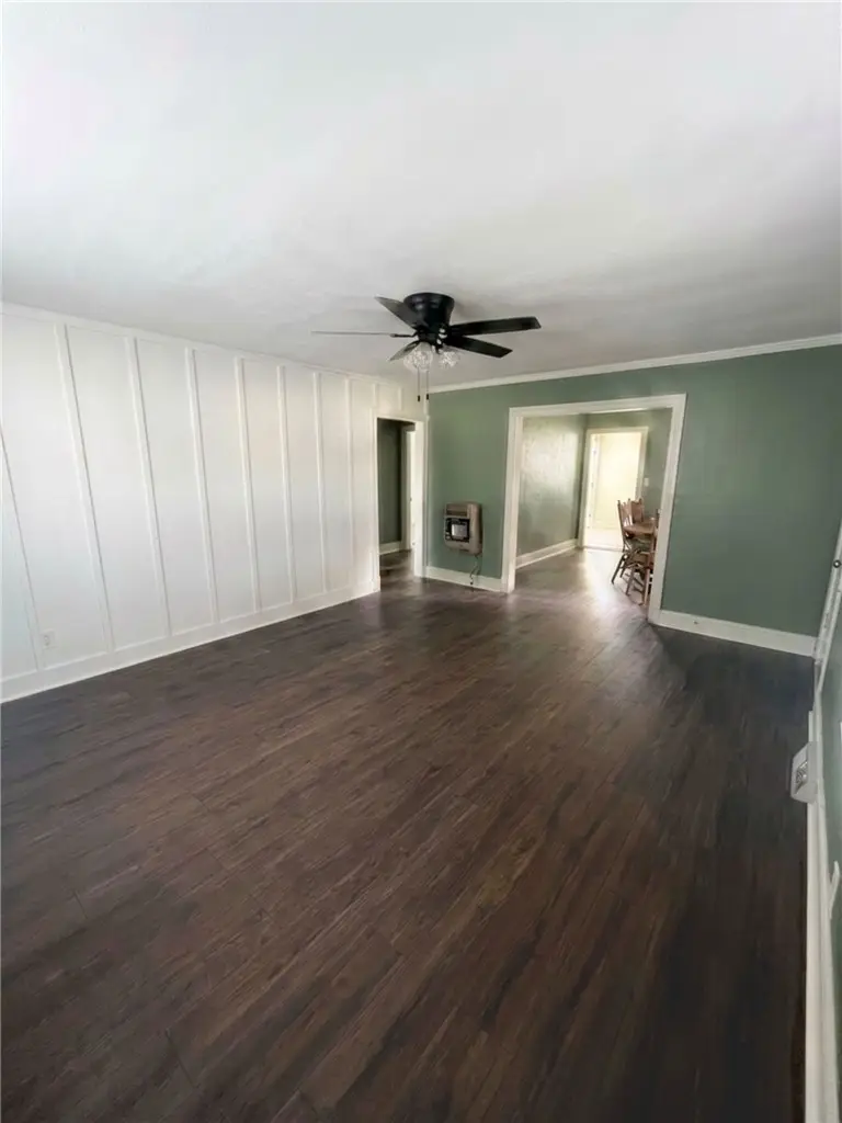 301 Edgewood Avenue, Belton, SC 29627 - #3