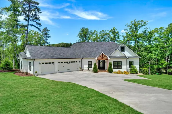 602 W Pine Court, Seneca, SC 29672