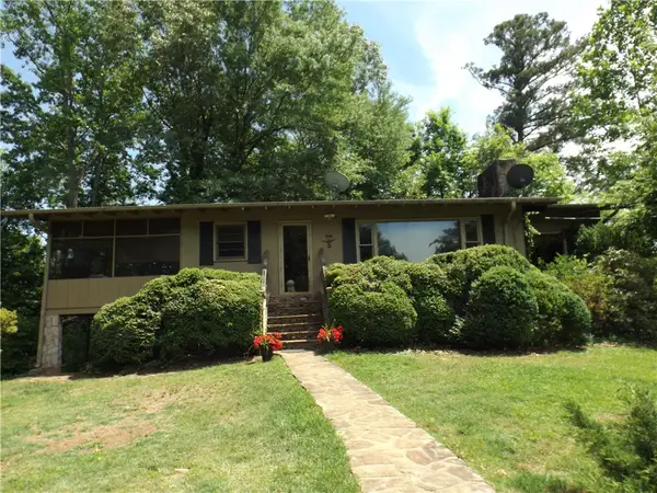 5018 Dacusville Highway, Marietta, SC 29661