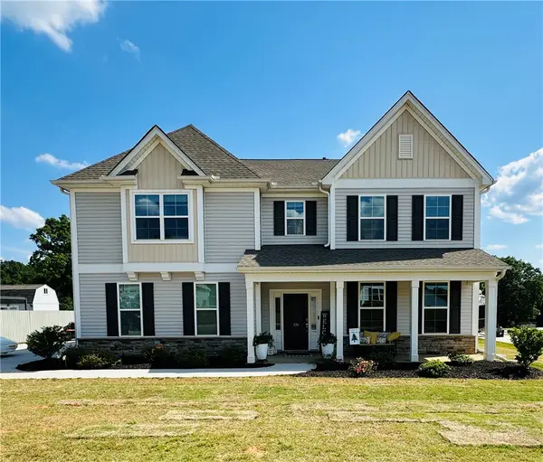 771 Oak Hill Lane, Belton, SC 29627