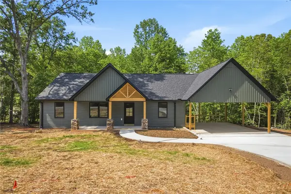 209 Castlebrook Drive, Walhalla, SC 29691