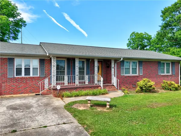 307 Calhoun Road, Belton, SC 29627