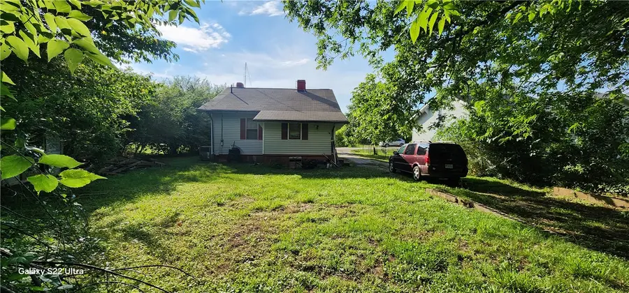 105 Hope Avenue, Seneca, SC 29678 - #3