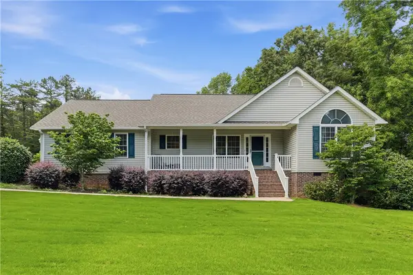 202 Valley Creek Drive, Westminster, SC 29693