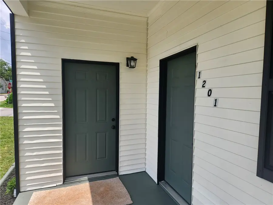 1201 Goddard Avenue, Seneca, SC 29678 - #3