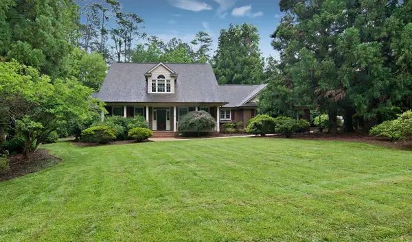 2223 Clearwater Point Drive, Seneca, SC 29672
