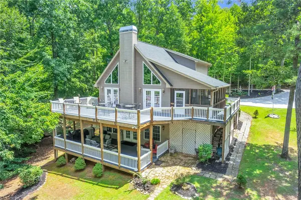409 The Bear Boulevard, Tamassee, SC 29686