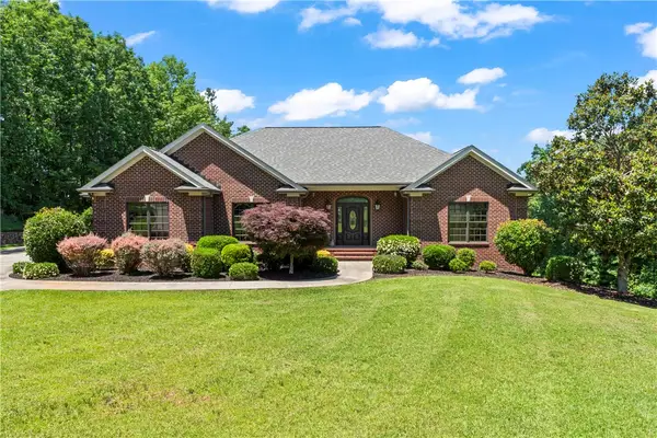 579 Terrapin Crossing Road, Pickens, SC 29671