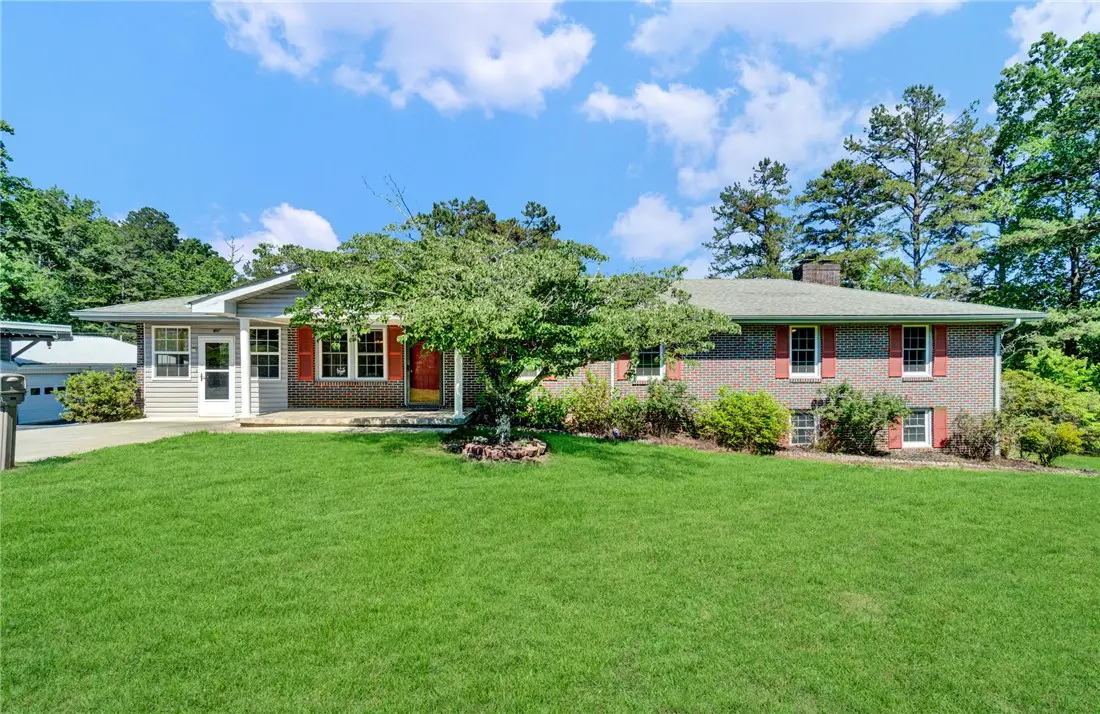 7876 N Highway 11, Walhalla, SC 29691 - #1