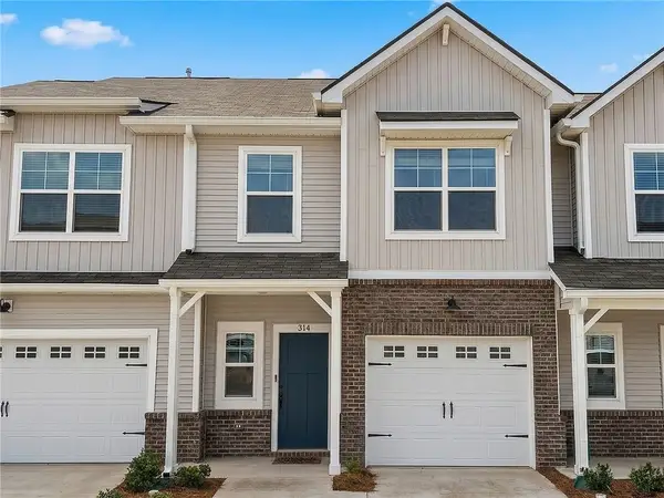 314 Hollenbeck Place, Greenville, SC 29607