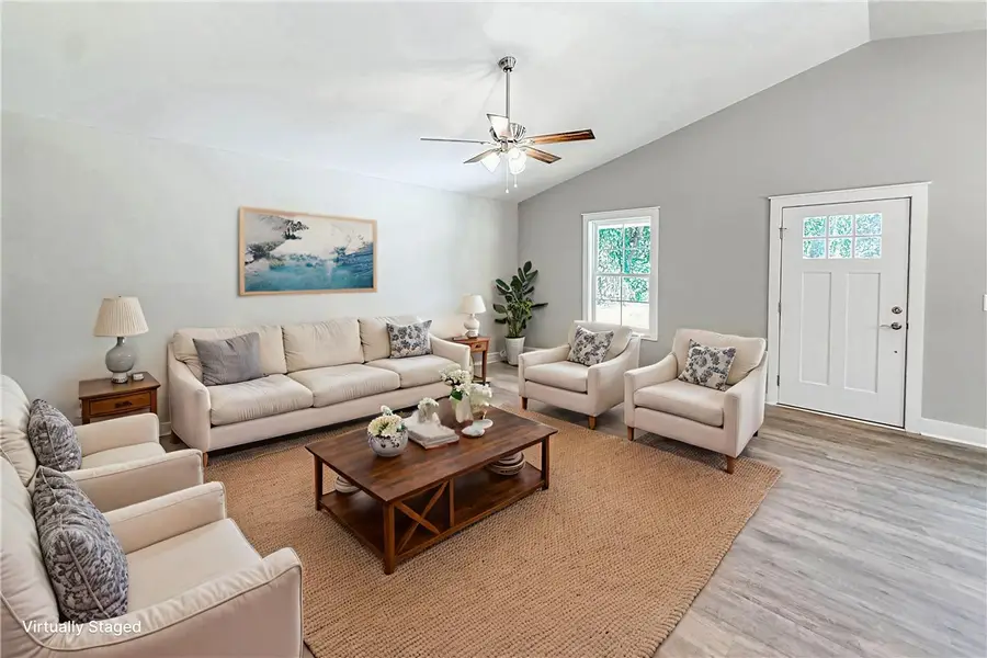 505 S Oak Street, Seneca, SC 29678 - #3