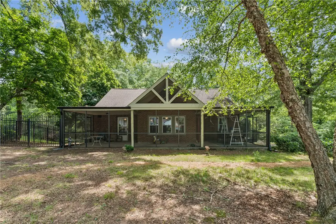 321 S Pine Street, Walhalla, SC 29691 - #1