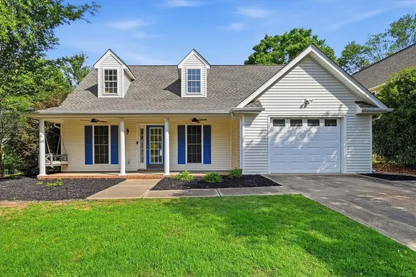 101 Grand Oak Circle, Pendleton, SC 29670