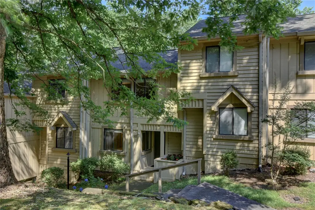 210 Harbor Cove Drive, Salem, SC 29676 - #1