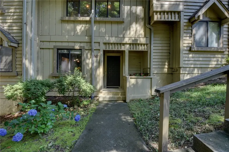 210 Harbor Cove Drive, Salem, SC 29676 - #2