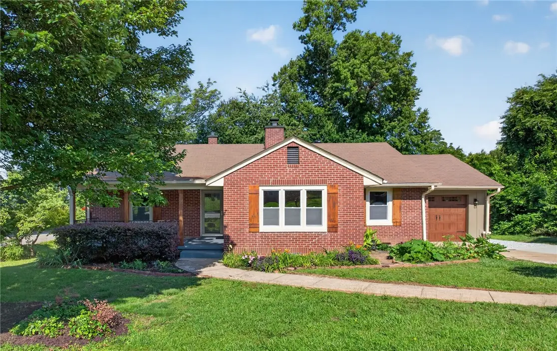 510 S Fairplay Street, Seneca, SC 29678 - #1