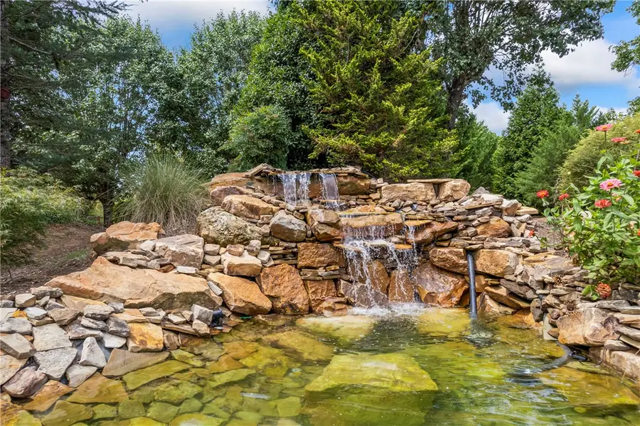 130 Quail Haven Drive, Walhalla, SC 29691 - #2