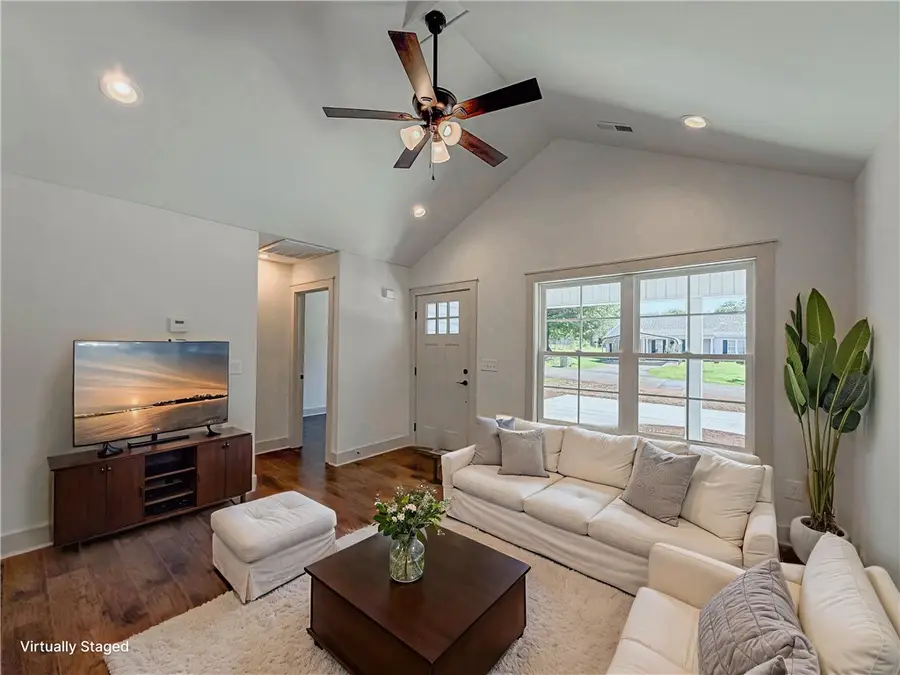 306 W South 3rd Street, Seneca, SC 29678 - #3