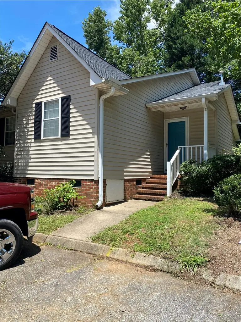 406 North Pointe Creek, Anderson, SC 29625 - #2