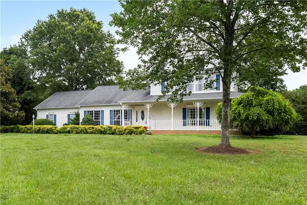 104 Wren Crossing Court, Easley, SC 29642