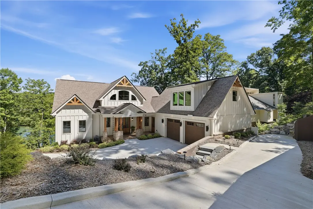 305 Harbor Drive, Seneca, SC 29678 - #1