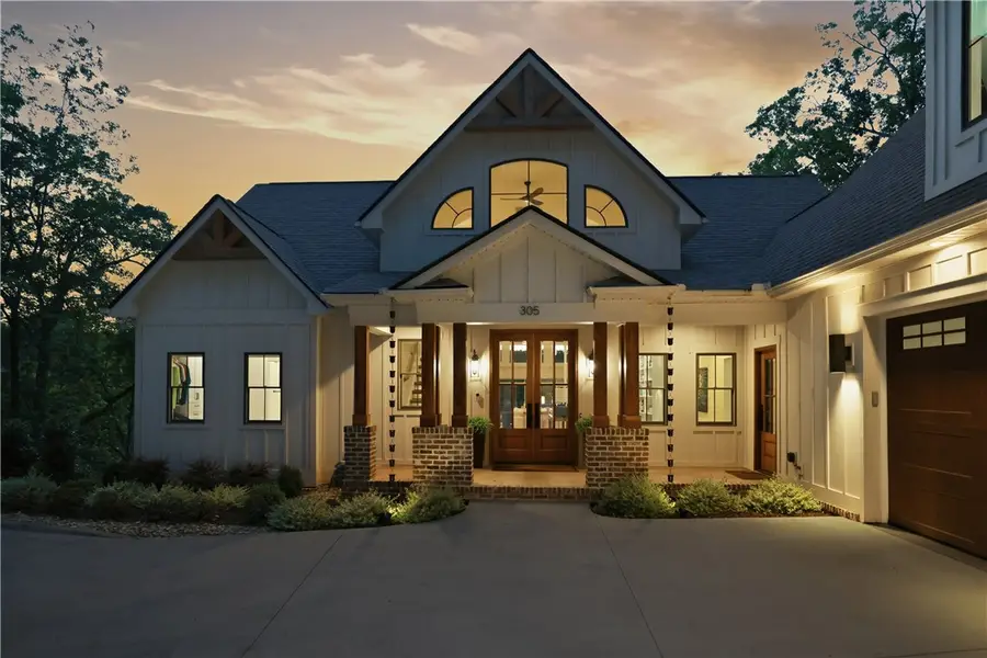 305 Harbor Drive, Seneca, SC 29678 - #2