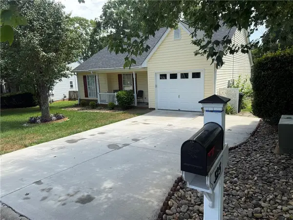325 S Sandy Brook Way, Simpsonville, SC 29680
