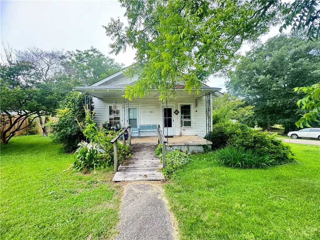 502 N Church Street, Central, SC 29630 - #1