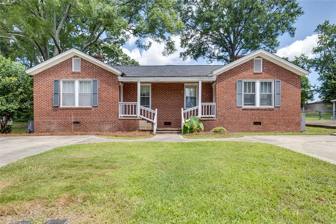 103 & 105 Woodrow Street, Belton, SC 29627 - #1