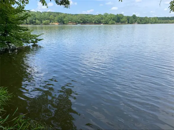333 Terrapin Pointe, Hodges, SC 29653