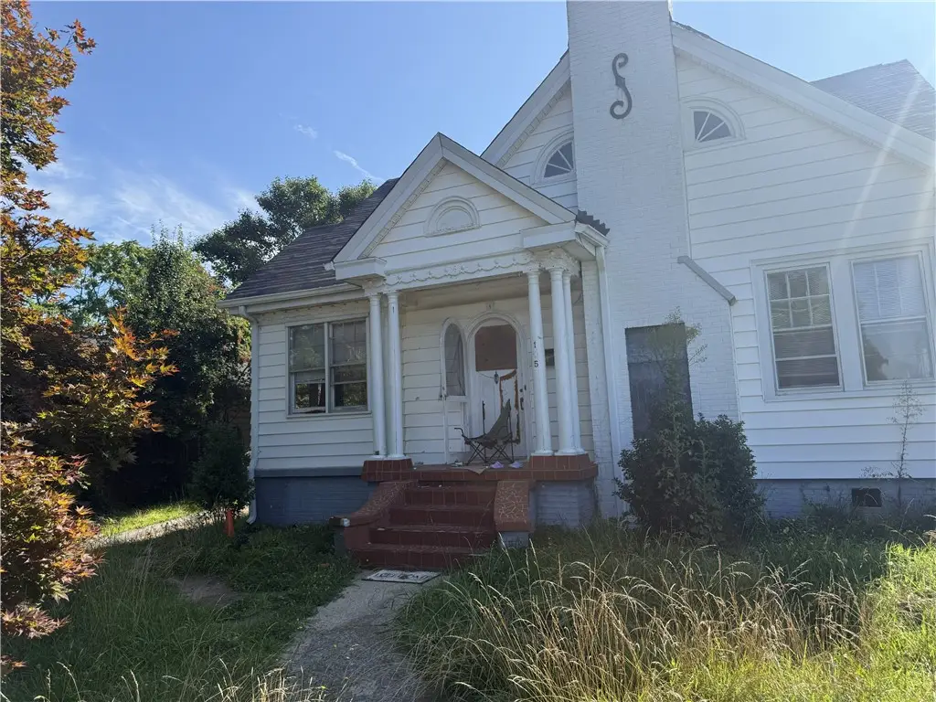 105 S 5th Street, Easley, SC 29640 - #1