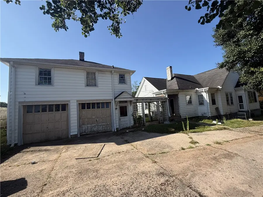 105 S 5th Street, Easley, SC 29640 - #2