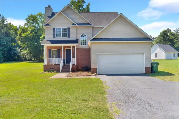 106 Pepperhill Lane, Greenwood, SC 29649