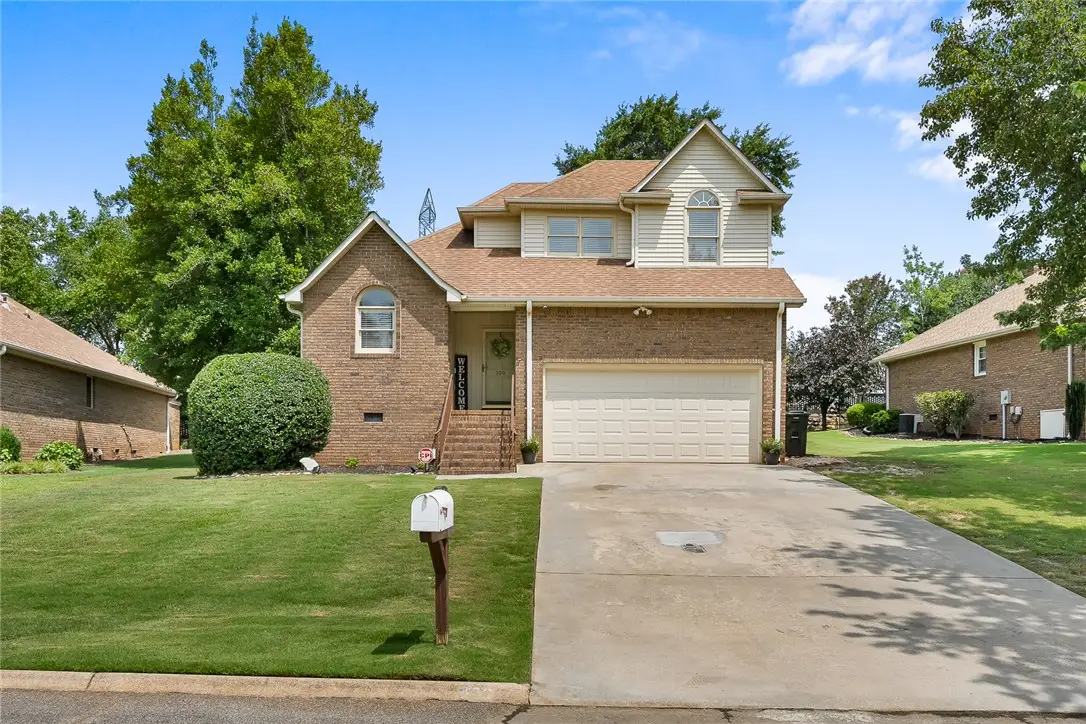109 Prestwick Court, Easley, SC 29642 - #1