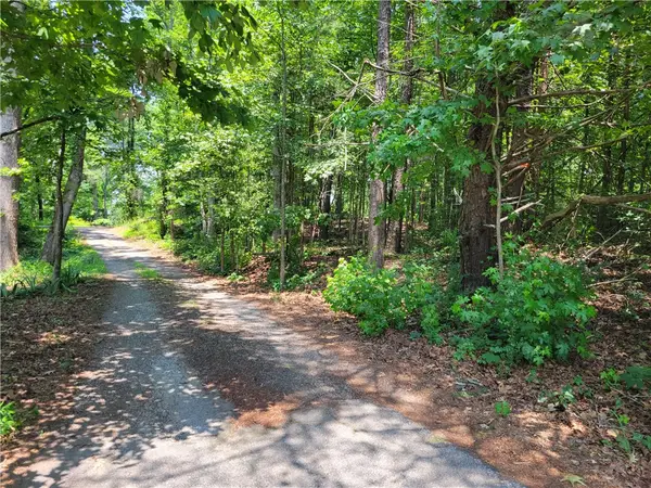 306 Fox Fire Road, Central, SC 29630