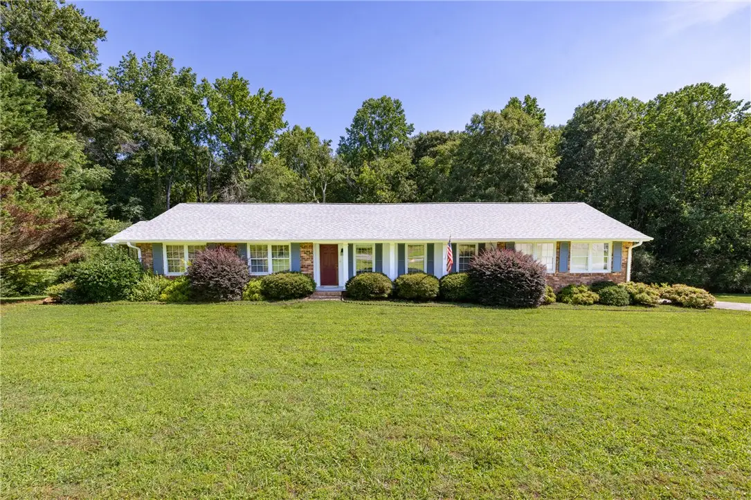 706 Pinewood Drive, Pendleton, SC 29670 - #1