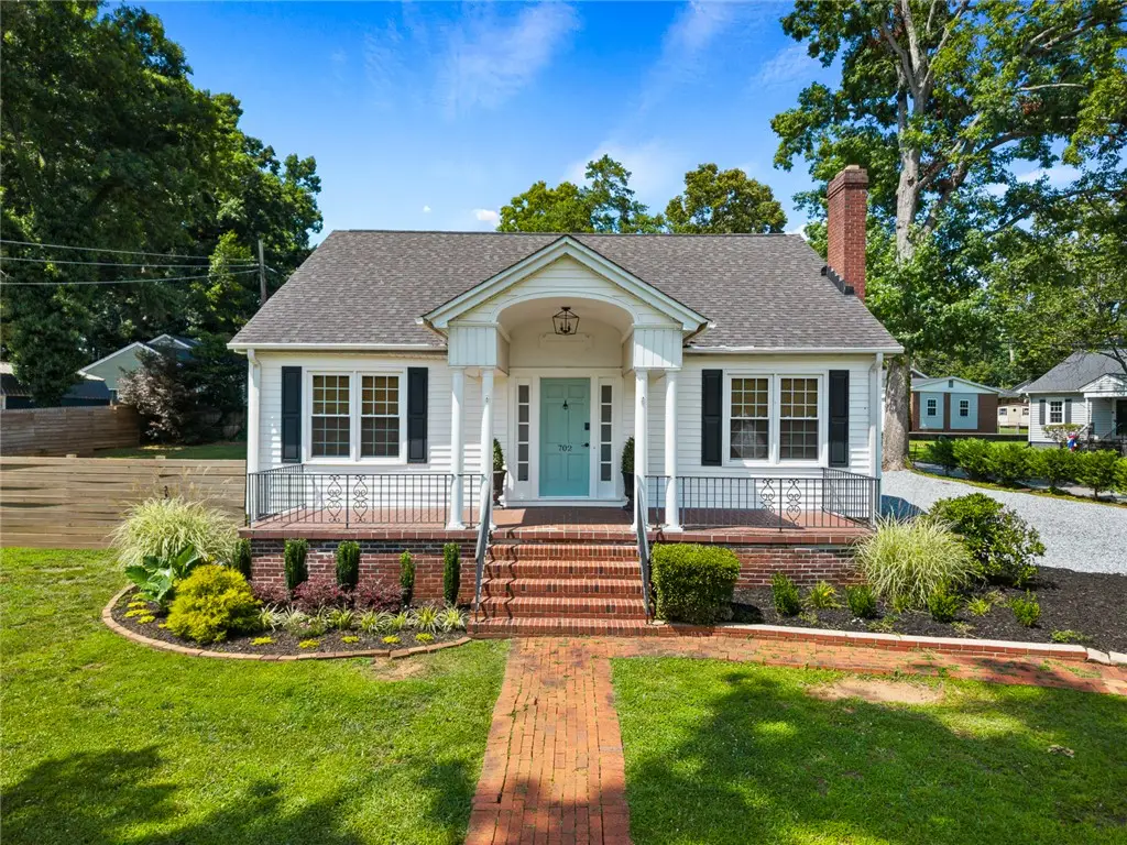 702 Glenwood Avenue, Anderson, SC 29625 - #1