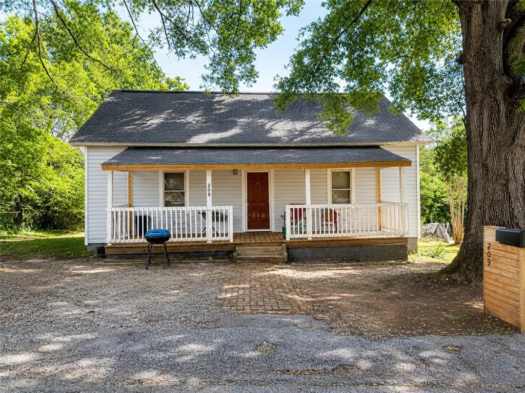 209 Bailey Street, Anderson, SC 29621 - #1