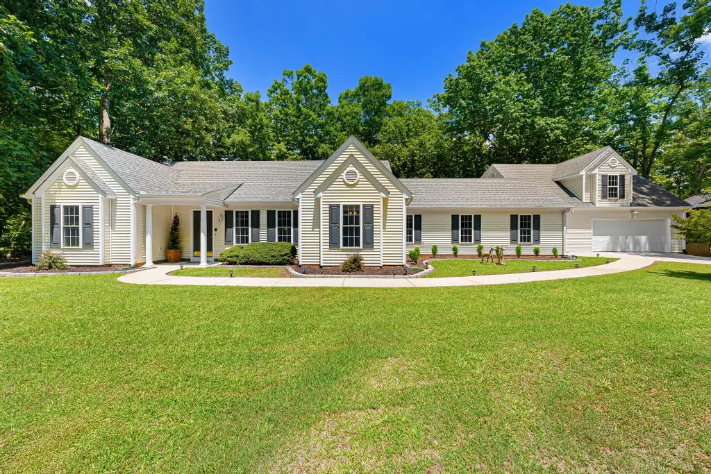 204 Cheyenne Drive, Westminster, SC 29693 - #1